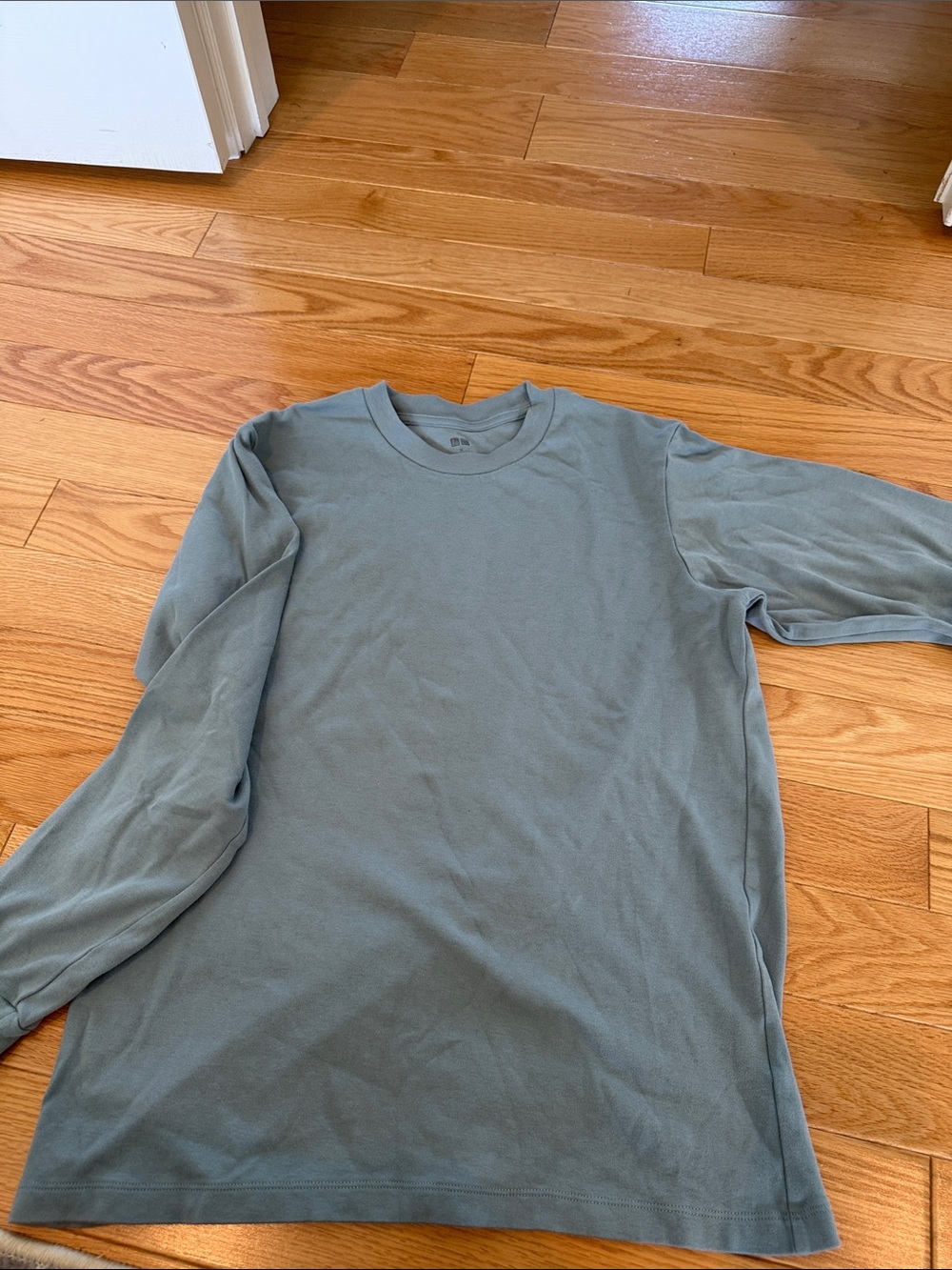 Uniqlo Men's Long Sleeve Crew Neck Shirt - Slate Green